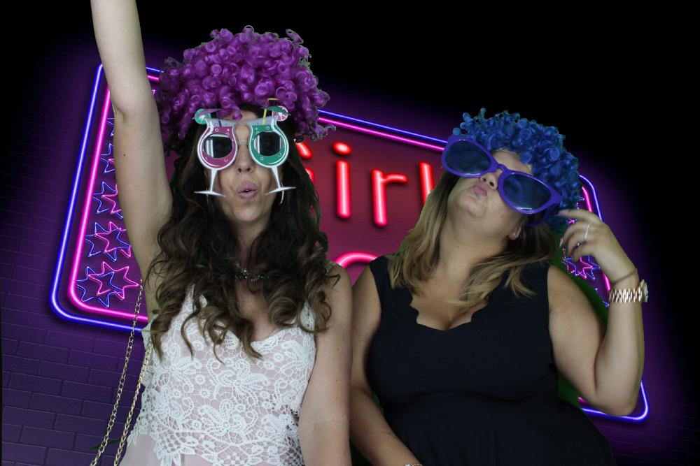 Gary & Julie's Wedding | View more photos from the event at gallery.myphotoboothexperience.co.uk/u/MyPhotoBoothExperienceLtd/Gary-Julies-Wedding